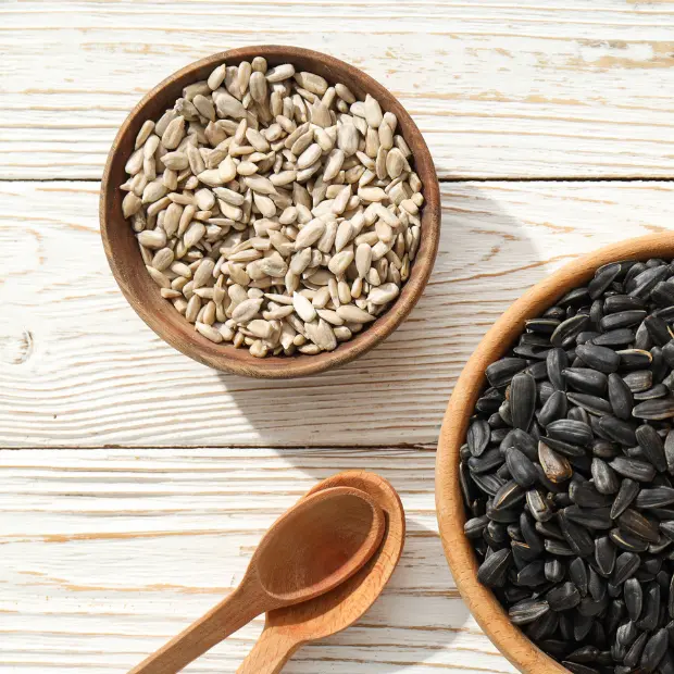 High in fatty acids and vitamin E, nourishes, protects, softens, adds shine.