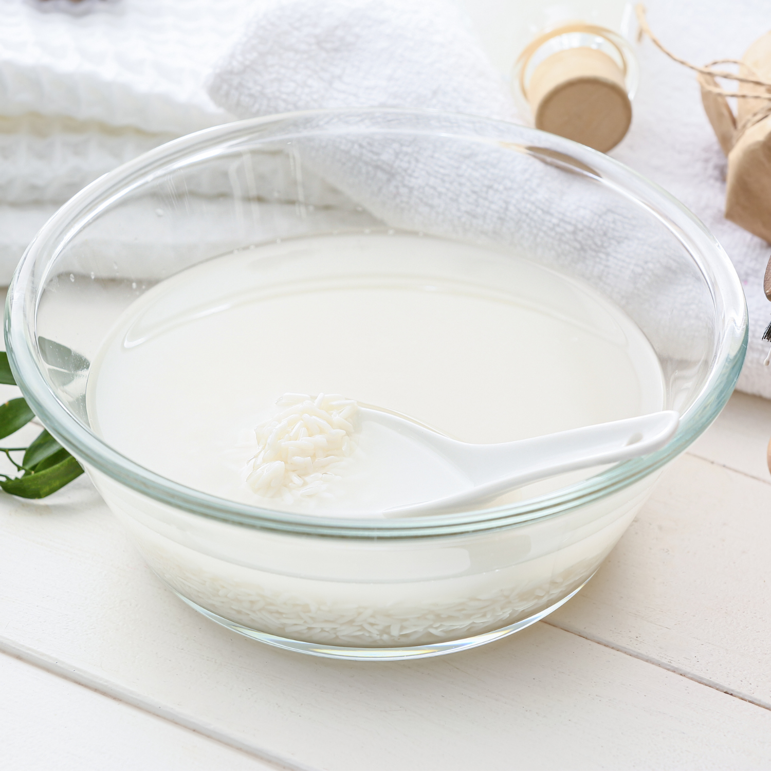 Supports hair, skin & nails, boosts keratin production, strengthens hair, prevents hair loss, promotes growth.